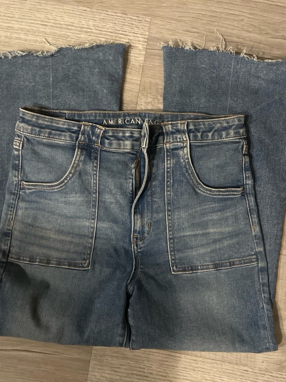 American Eagle Outfitters Men's Washed Blue Bootcut Jeans